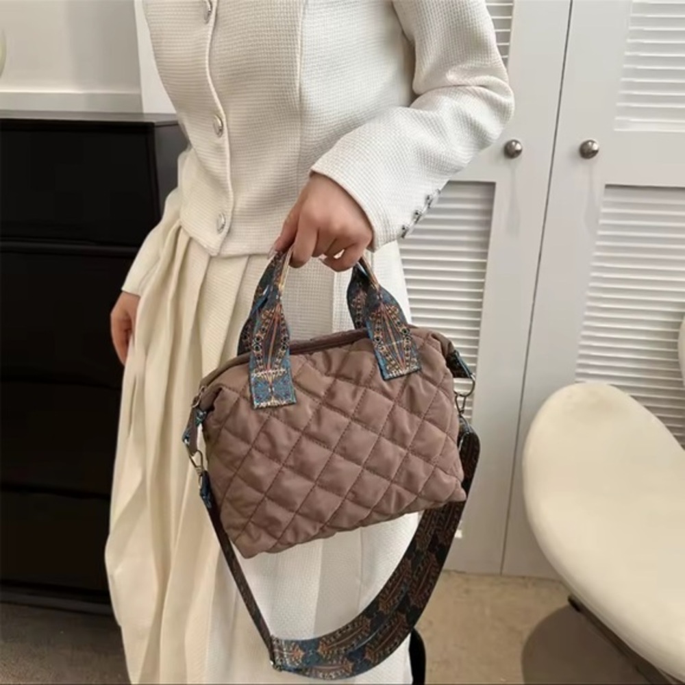Women’s Bag I Duffle I Mini I Quilted I With Patterned